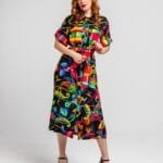 Φόρεμα σεμιζιέ με ζώνη