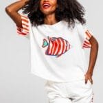 Τετράγωνο μπλουζάκι