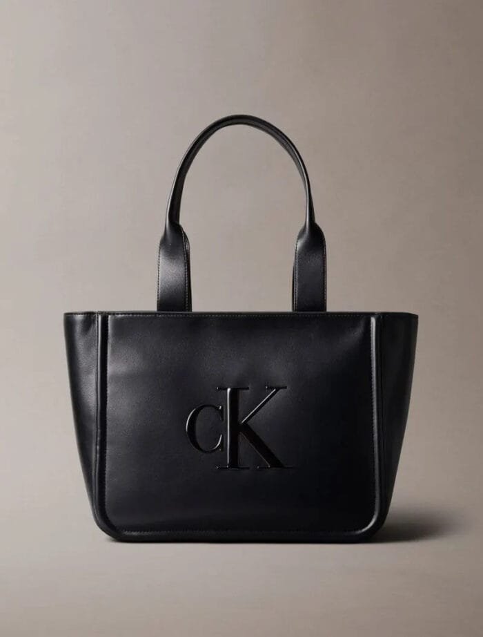 Τσάντα Tote Με Ανάγλυφο Μονόγραμμα - Image 1