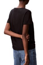 Κοντομάνικη μπλούζα με V - Image 18