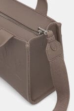 HADLEE MEDIUM LOGO TOTE - Image 9