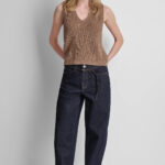MID-RISE BARREL JEANS