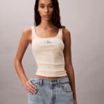 Μπλούζα με ριμπ λαιμόκοψη