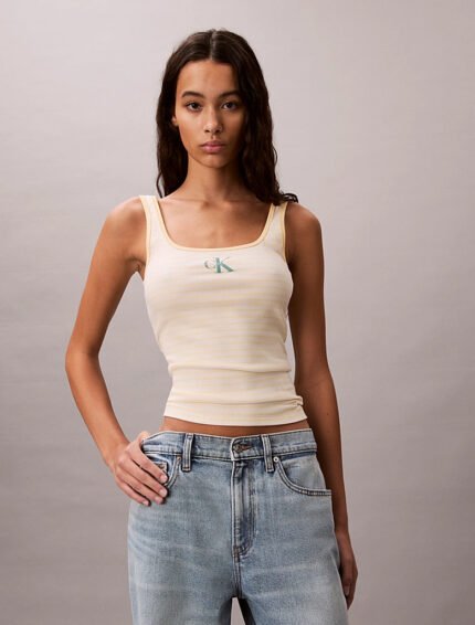 Μπλούζα με ριμπ λαιμόκοψη