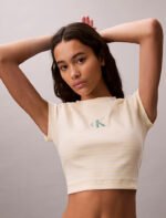 Λεπτό μπλουζάκι με ριγέ - Image 2