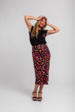 Μαύρη φούστα με πλαϊνά ντραπέ - Picante