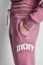 MID-RISE VARSITY LOGO JOGGER - Image 11