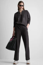 HIGH-RISE RIB TRACK PANTS - Image 2